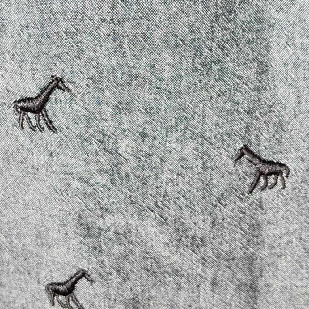 Lrg Clothing Equipment Gray Chambray Giraffe Embroidered Shirt View 5